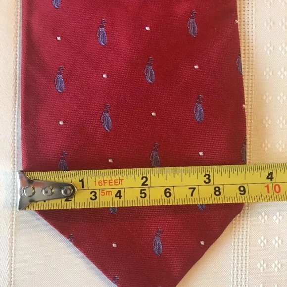 Men’s Brooks Brothers Silk Red Golf Sports Tie. - Picture 8 of 8